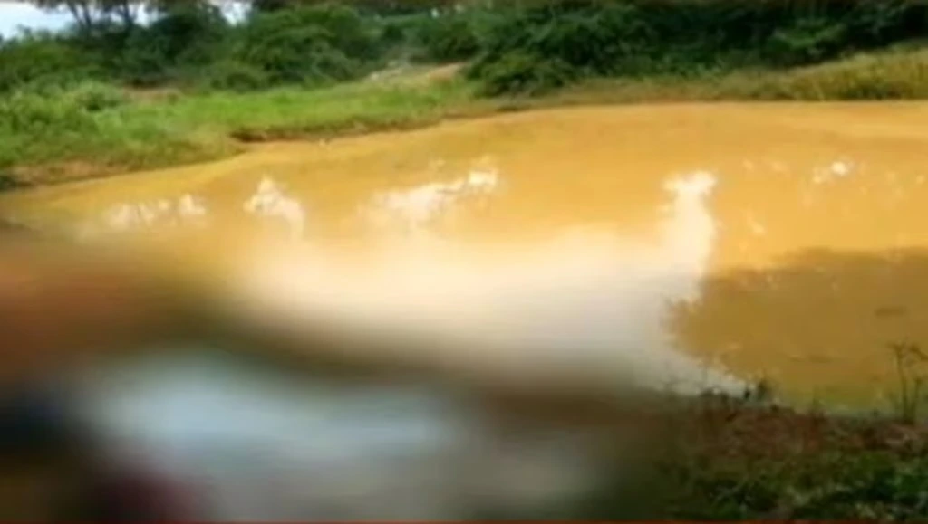 ಇಬ್ಬರು ಮಕ್ಕಳ ಜೊತೆ ಬಾವಿಗೆ ಹಾರಿ ತಾಯಿ ಆತ್ಮಹತ್ಯೆ