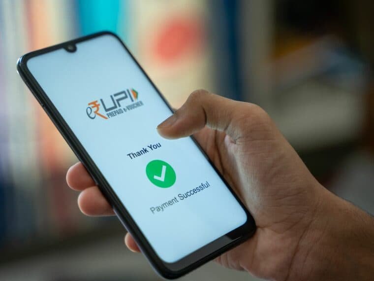 `UPI’ ಬಳಕೆದಾರರಿಗೆ ಬಿಗ್ ಶಾಕ್ : ಉಚಿತ ಸೇವೆ ಬಂದ್, ಶೀಘ್ರವೇ ಹೆಚ್ಚುವರಿ ವಹಿವಾಟಿಗೆ `ಶುಲ್ಕ’!       