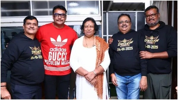 ಸಹೋದರ ದಿನಕರ್ ನಿರ್ದೇಶನದ ‘ರಾಯಲ್’ ಸಿನಿಮಾ ವೀಕ್ಷಿಸಿದ ಡಿಬಾಸ್