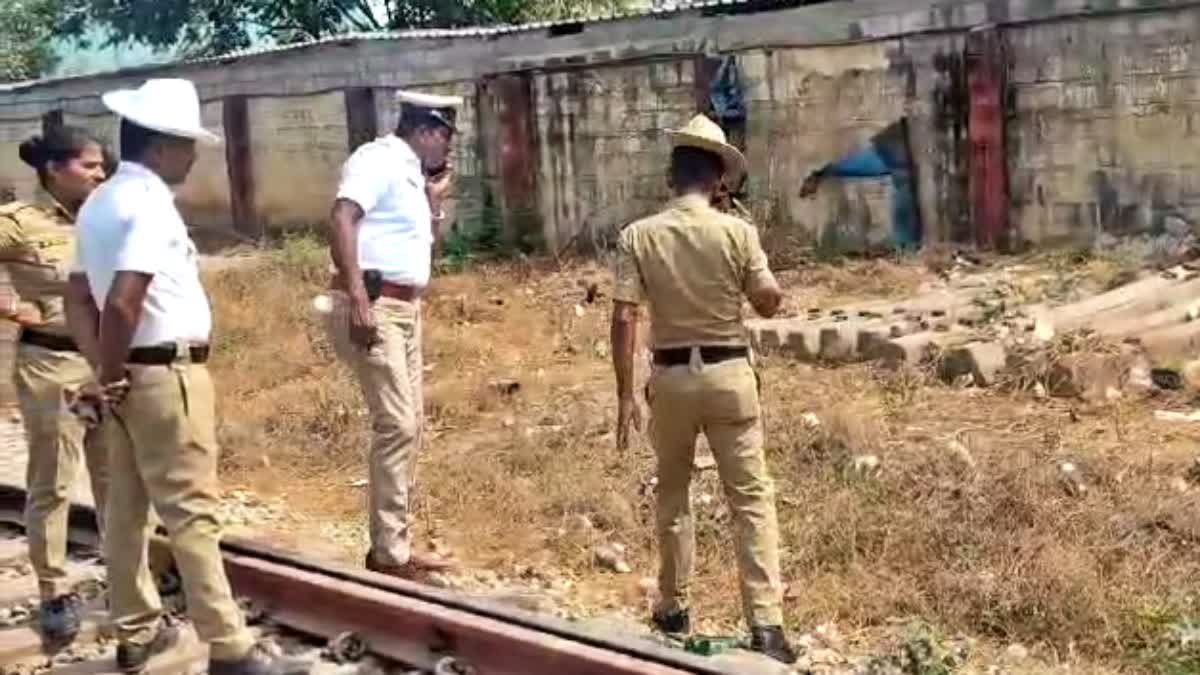 ಬೆಂಗಳೂರು || ಯಶವಂತಪುರ ರೈಲ್ವೇ ನಿಲ್ದಾಣದ ಬಳಿ ಸುಟ್ಟ ಸ್ಥಿತಿಯಲ್ಲಿ ಮಹಿಳೆಯ ಮೃತದೇಹ ಪತ್ತೆ