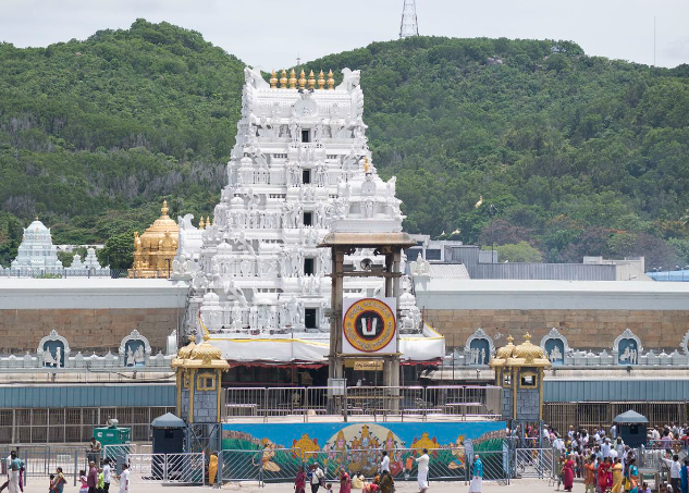 ಅಮರಾವತಿ || ಎಐ ಸೇವೆಗಾಗಿ ಗೂಗಲ್ ಜೊತೆ ಟಿಟಿಡಿ ಒಪ್ಪಂದ – ವಿಶ್ವದ ಮೊದಲ ಹಿಂದೂ ದೇವಾಲಯವೆಂಬ ಖ್ಯಾತಿಗೆ ತಿರುಪತಿ
