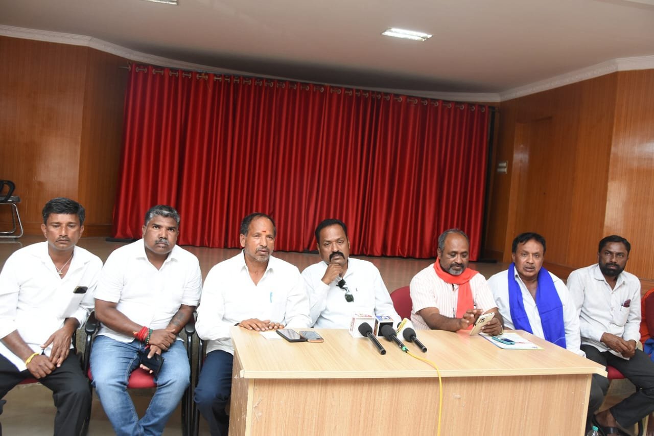 ತುಮಕೂರು || ಡಾ.ಬಿ.ಆರ್. ಅಂಬೇಡ್ಕರ್ ಕಂಚಿನ ಪ್ರತಿಮೆ ಸ್ಥಾಪನೆಯ ಬಹುದಿನಗಳ ಬೇಡಿಕೆ ಈಡೇರಿದೆ