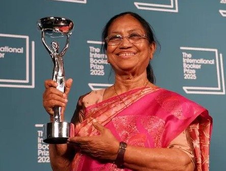 ಲೇಖಕಿ Banu Mushtaq ಗೆ ಒಲಿದ ಬೂಕರ್ ಪ್ರಶಸ್ತಿ ಗರಿ : ಕನ್ನಡಕ್ಕೆ ಒಲಿದ ಮೊದಲ ಪುರಸ್ಕಾರ