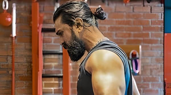 Ram Charan ವೈಲ್ಡ್ ಲುಕ್ ಫೋಟೋ ವೈರಲ್.. Magadheera ನಂತರ ಇದೇ ಬೆಸ್ಟ್ ಎಂದ ಫ್ಯಾನ್ಸ್..