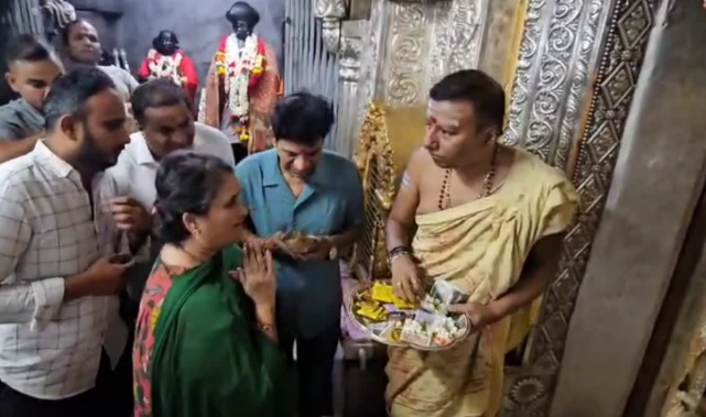 ಚಾಮುಂಡೇಶ್ವರಿ ದರ್ಶನ ಪಡೆದ ನಟ Shivraj Kumar, Geetha.