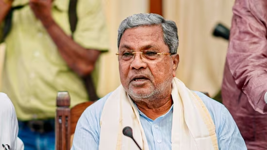 “ದಸರಾ ನಾಡಹಬ್ಬ, ಎಲ್ಲ ಸಮುದಾಯಗಳಿಗೂ ಸೇರಿರುವ ಹಬ್ಬ” – ಮೈಸೂರಿನಲ್ಲಿ ಪ್ರತಿಕ್ರಿಯೆ ಮುಖ್ಯಮಂತ್ರಿ ಸಿದ್ದರಾಮಯ್ಯ