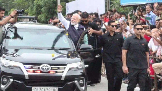 ವಿದೇಶಿ ಅವಲಂಬನೆ ನಮ್ಮ ನಿಜವಾದ ಶತ್ರು!" – ಭಾವನಗರದಲ್ಲಿ ಪ್ರಧಾನಮಂತ್ರಿ ಮೋದಿ ಕಿಡಿ.