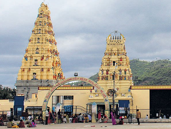 ಮಲೆ ಮಹದೇಶ್ವರ ಬೆಟ್ಟದಲ್ಲಿ ಭಕ್ತರ ಧಾರ್ಮಿಕ ಭಕ್ತಿ: 29 ದಿನಗಳಲ್ಲಿ ₹1.70 ಕೋಟಿ ಸಂಗ್ರಹ!