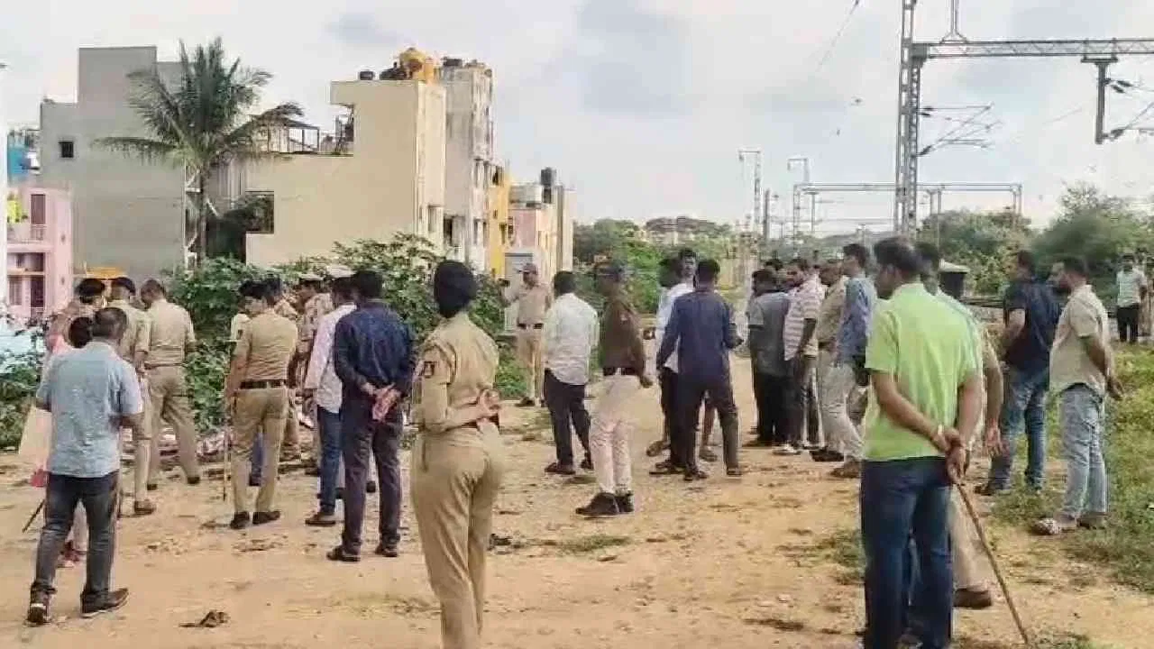 ಬೆಂಗಳೂರಿನಲ್ಲಿ ಕತ್ತು ಕೊಯ್ದು ವಿದ್ಯಾರ್ಥಿನಿಯ ಬರ್ಬರ ಹ*.