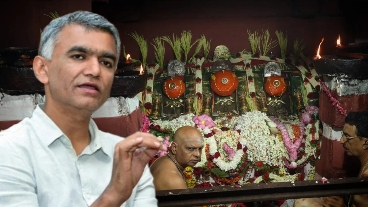 ಹಾಸನಾಂಬೆ ದೇಗುಲದ ಬಾಗಿಲು ಬಂದ್: ಈ ವರ್ಷ 26 ಲಕ್ಷಕ್ಕೂ ಹೆಚ್ಚು ಭಕ್ತರ ದರ್ಶನ, ಆದಾಯ 2.18 ಕೋಟಿ ರೂ.!