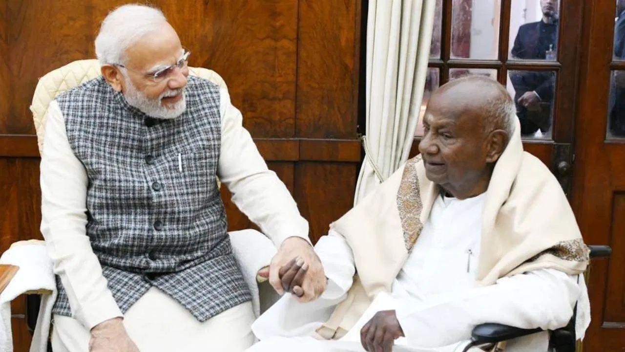 ಮೋದಿ ಜೊತೆ ನಮ್ಮ ಸಂಬಂಧ ಅತ್ಯುತ್ತಮ: ಪ್ರವಾಹ ಪರಿಹಾರಕ್ಕಾಗಿ ತ್ವರಿತ ಕ್ರಮಕ್ಕೆ ಒತ್ತಾಯಿಸುವೆ – H.D. ದೇವೇಗೌಡ.