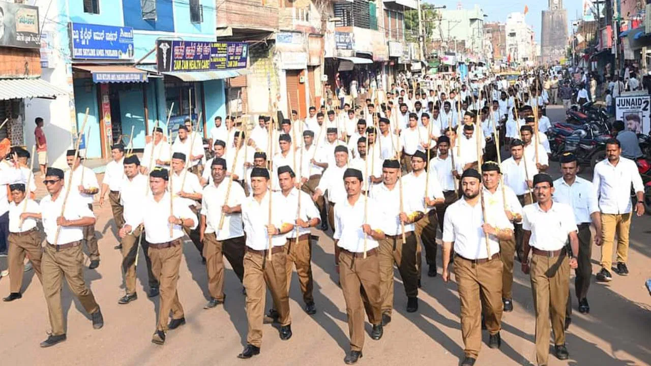 ಚಿತ್ರದುರ್ಗ RSS ಪಥಸಂಚಲನ ವಿವಾದ: ಹೈಕೋರ್ಟ್ದಿಂದ ಮಹತ್ವದ ಮಾರ್ಗದರ್ಶನ.