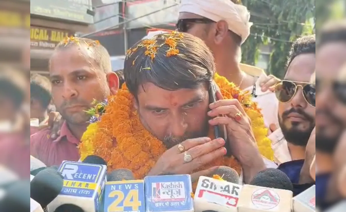 BJPಯಿಂದ ಟಿಕೆಟ್ ಸಿಗದ ಅರ್ಜಿತ್ ಚೌಬೆ ನಾಮಪತ್ರ ಸಲ್ಲಿಸಲು ಹೋಗಿ, ಫೋನ್ ಕರೆ ಬಂದ ಬಳಿಕ ಮತಕ್ಷೇತ್ರದಿಂದ ವಾಪಸ್.