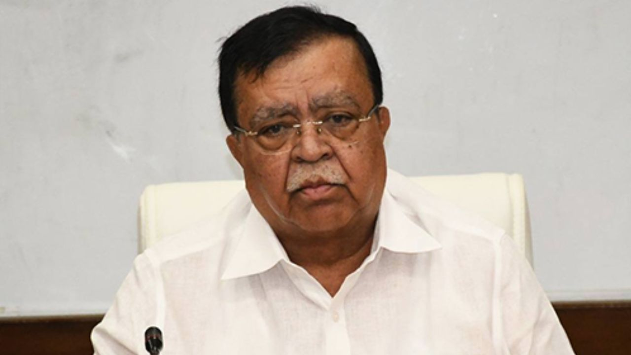  “ದೆಹಲಿಗೆ D.K ಬೆಂಬಲಿಗರ ದೌಡು: K.N ರಾಜಣ್ಣ ಅಚ್ಚರಿ ಮಾತು, ಅಧಿಕಾರ ಹಂಚಿಕೆ ಬದಲಾವಣೆಗೆ ಅವಕಾಶ ಇಲ್ಲ”.