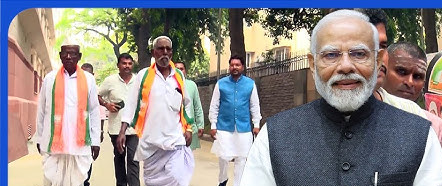 ಕಲಬುರಗಿಯಿಂದ ದೆಹಲಿಗೆ 1800 ಕಿಮೀ ಪಾದಯಾತ್ರೆ! ಪ್ರಧಾನಿ ಮೋದಿಯನ್ನು ಭೇಟಿ ಮಾಡಲು ಗುರುಸಿದ್ದಪ್ಪ-ತುಳಜಪ್ಪರ ಭಕ್ತಿ ಪಾದಯಾತ್ರೆ.