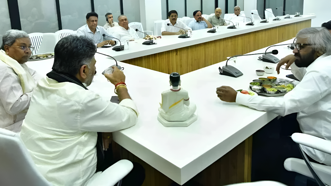 ಕಾಂಗ್ರೆಸ್ ನಲ್ಲಿ ಡಿನ್ನರ್ ಪಾಲಿಟಿಕ್ಸ್.