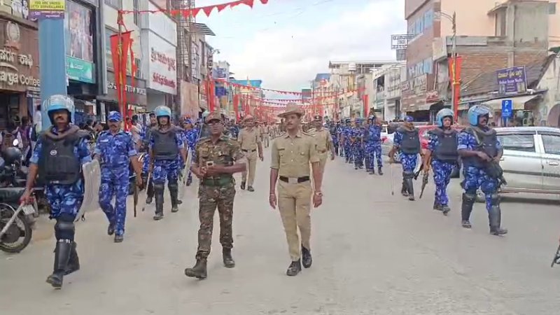 ಚಿಕ್ಕಮಗಳೂರಿನಲ್ಲಿ ಪೊಲೀಸರು ಹೈ ಅಲರ್ಟ್, ಬಿಗಿ ಬಂದೋಬಸ್ತ್.