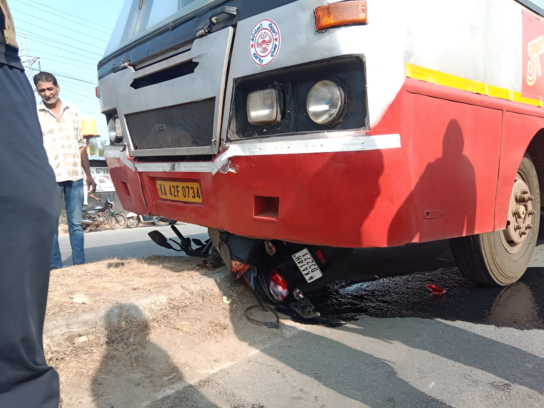 ಬಾಗಲಕೋಟೆಯಲ್ಲಿ ಭೀಕರ ರಸ್ತೆ ಅಪ*ತ.
