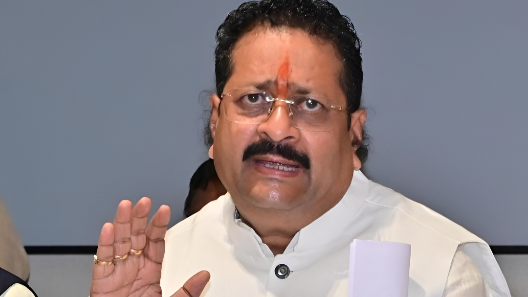 ಉಚ್ಛಾಟಿತ ಯತ್ನಾಳ್ ಸ್ಫೋಟಕ ಹೇಳಿಕೆ: “BJP ಹೈಕಮಾಂಡ್ ನೇರ ಸಂಪರ್ಕದಲ್ಲಿದೆ”.
