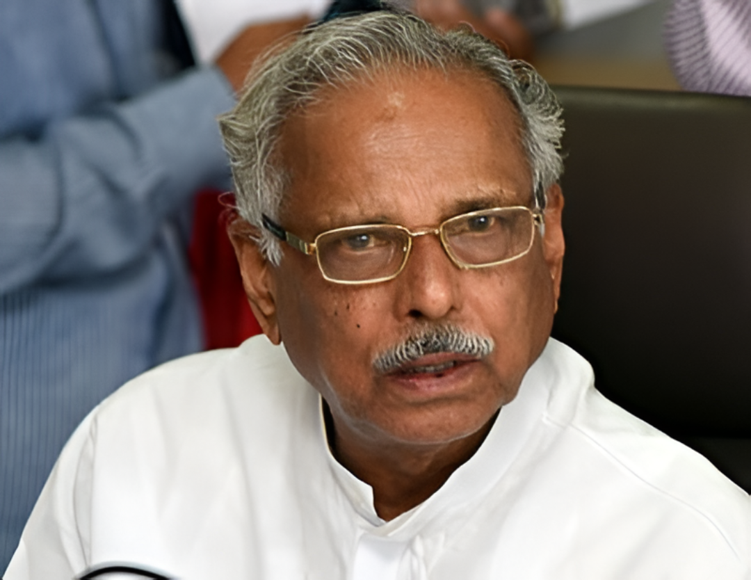 ಮಾರಿಕಾಂಬೆ ದರ್ಶನ ವೇಳೆ ಅಸ್ವಸ್ಥತೆ.