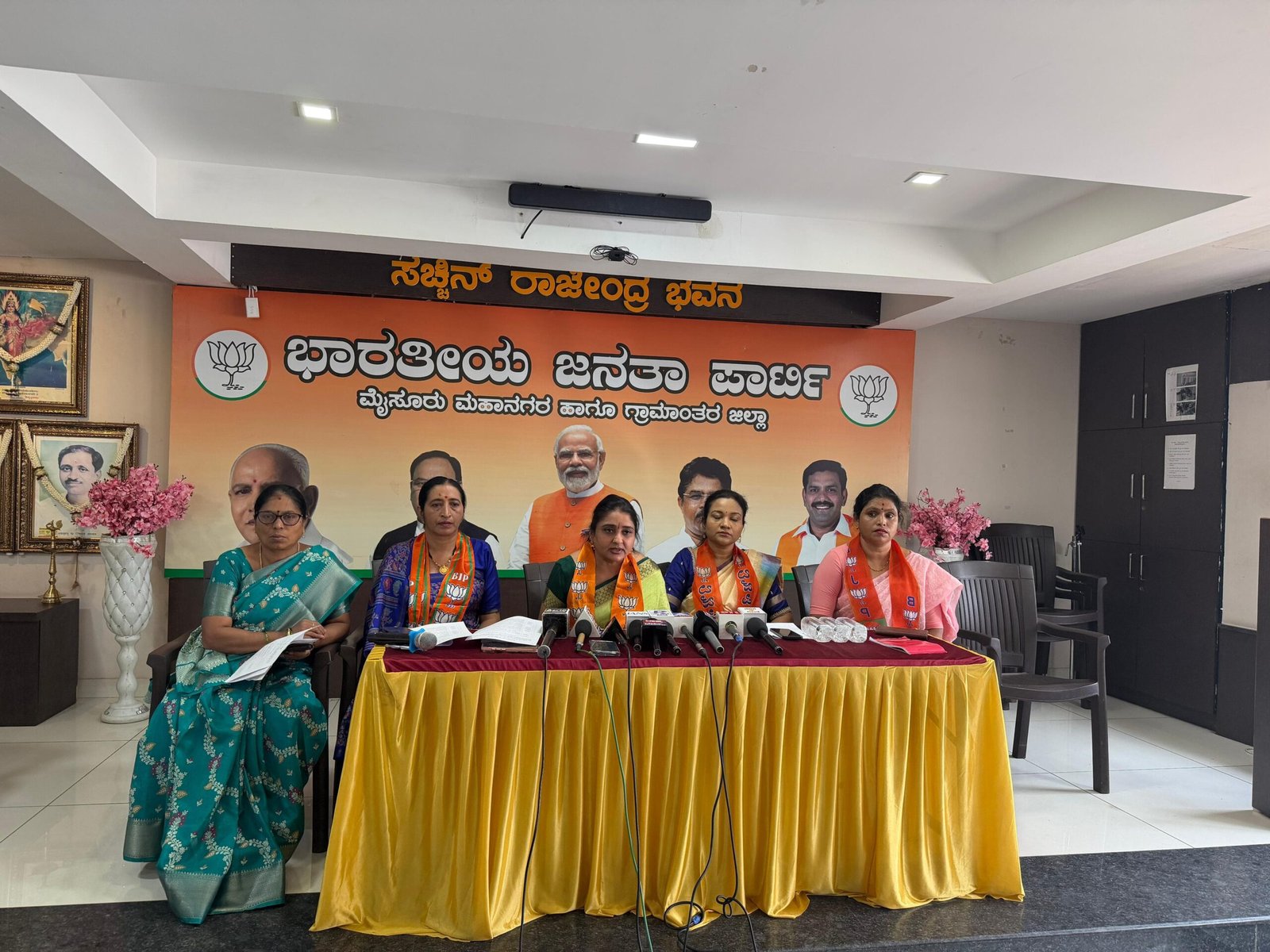 ವಿಶ್ವದ ಮಹಿಳೆಯರಿಗೆ ಮಹತ್ವದ ಕ್ಷಣ: ಮಾಳವಿಕಾ ಅವಿನಾಶ್